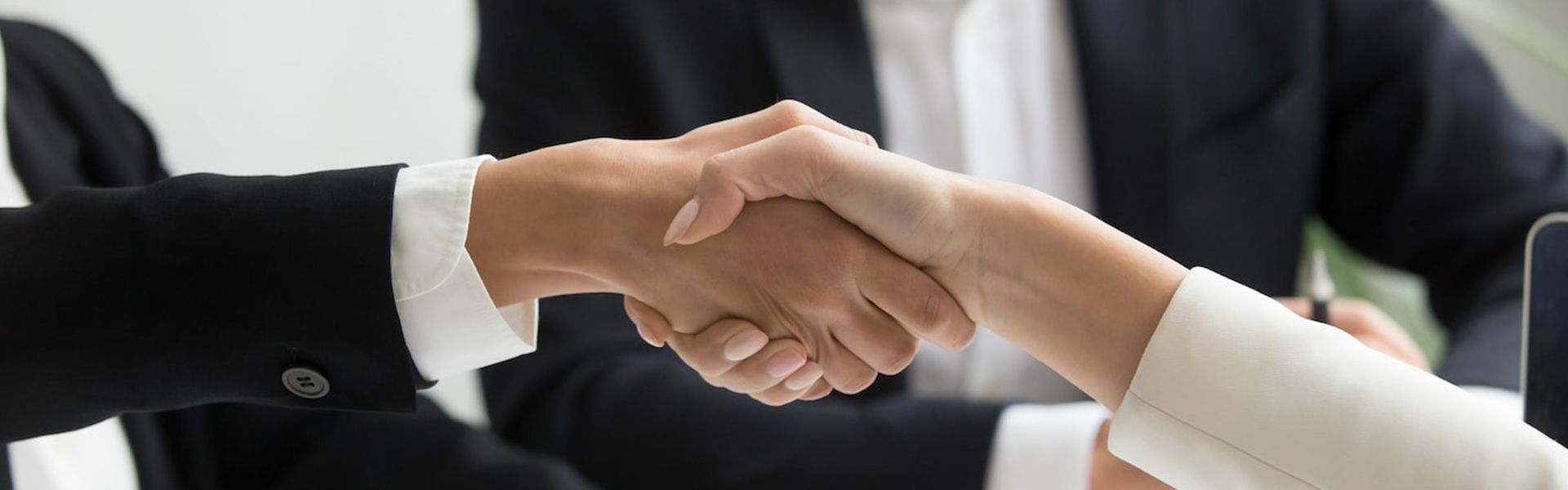 連絡(luò)してきます